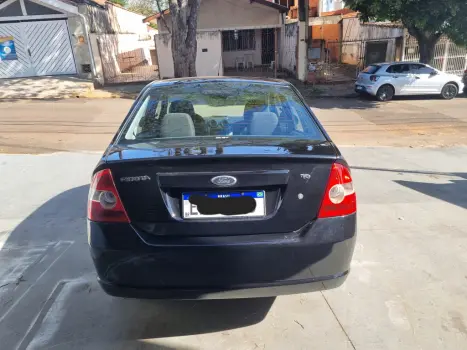 FORD Fiesta Sedan 1.6 4P FLEX, Foto 9