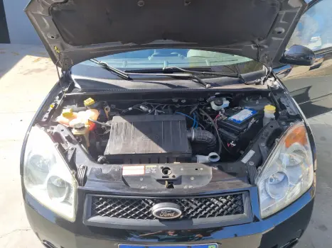 FORD Fiesta Sedan 1.6 4P FLEX, Foto 10