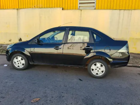 FORD Fiesta Sedan 1.6 4P FLEX, Foto 2
