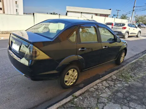 FORD Fiesta Sedan 1.6 4P FLEX, Foto 4