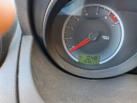 FORD Fiesta Sedan 1.6 4P FLEX, Foto 5