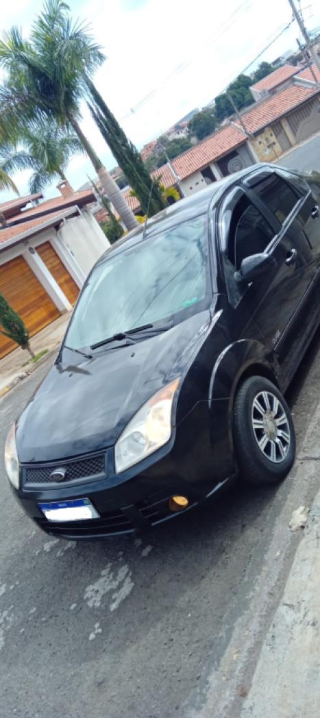 FORD Fiesta Sedan 1.6 4P FLEX, Foto 3