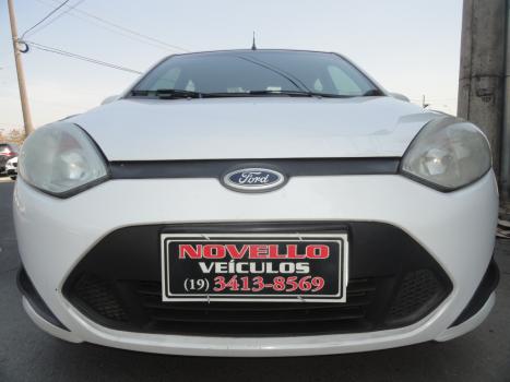 FORD Fiesta Sedan 1.6 4P FLEX, Foto 1
