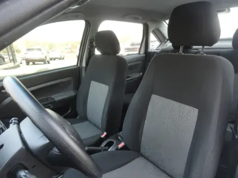 FORD Fiesta Sedan 1.6 4P FLEX, Foto 15