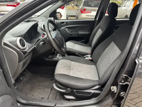 FORD Fiesta Sedan 1.6 4P FLEX, Foto 7