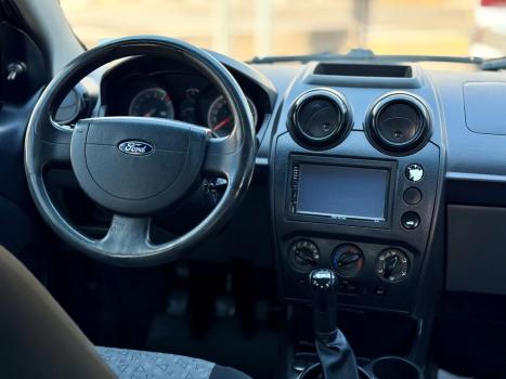 FORD Fiesta Sedan 1.6 4P FLEX, Foto 7