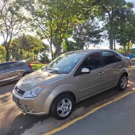 FORD Fiesta Sedan 1.6 4P FLEX, Foto 3