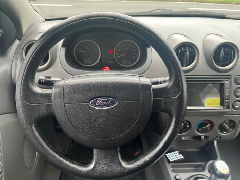 FORD Fiesta Sedan 1.6 4P FLEX, Foto 10