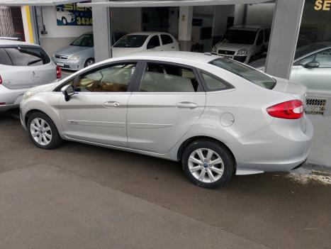 FORD Fiesta Sedan 1.6 4P FLEX, Foto 2