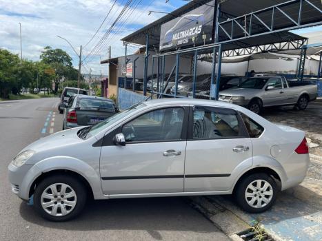 FORD Fiesta Sedan 1.6 4P ROCAM FLEX, Foto 4