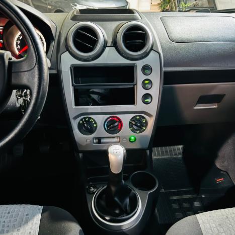 FORD Fiesta Sedan 1.6 4P FLEX, Foto 7