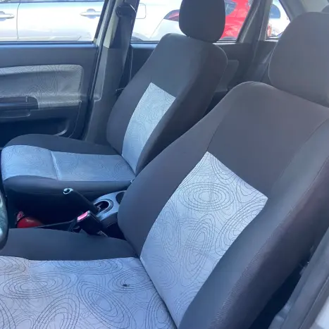 FORD Fiesta Sedan 1.6 4P FLEX, Foto 10