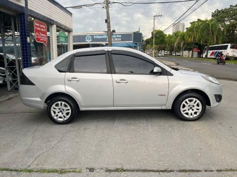 FORD Fiesta Sedan 1.6 4P FLEX, Foto 8