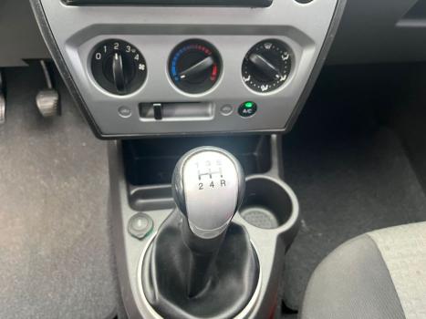 FORD Fiesta Sedan 1.6 4P FLEX, Foto 13