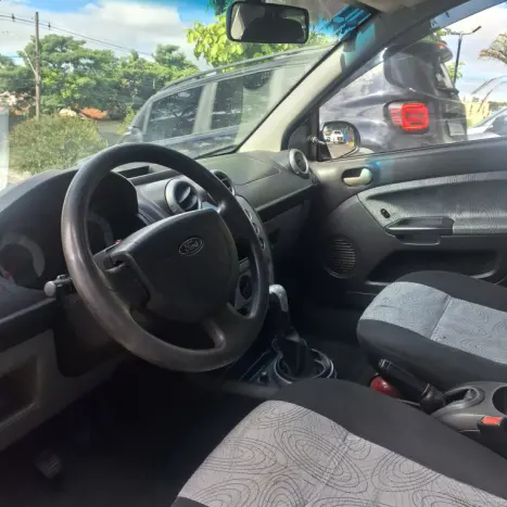 FORD Fiesta Sedan 1.6 4P ROCAM FLEX, Foto 6