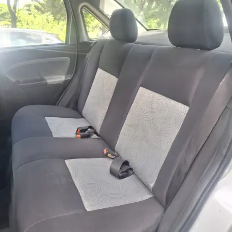 FORD Fiesta Sedan 1.6 4P ROCAM FLEX, Foto 8