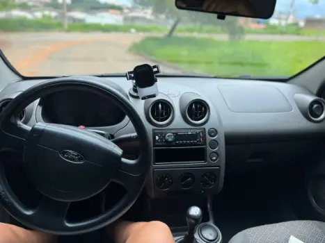 FORD Fiesta Sedan 1.6 4P FLEX, Foto 7