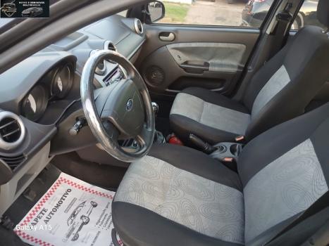 FORD Fiesta Sedan 1.6 4P FLEX, Foto 4