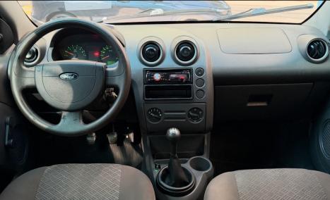 FORD Fiesta Sedan 1.6 4P FLEX, Foto 4