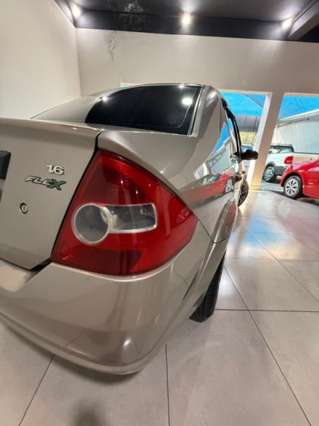 FORD Fiesta Sedan 1.6 4P FLEX, Foto 7