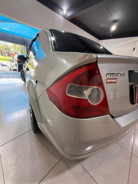 FORD Fiesta Sedan 1.6 4P FLEX, Foto 8