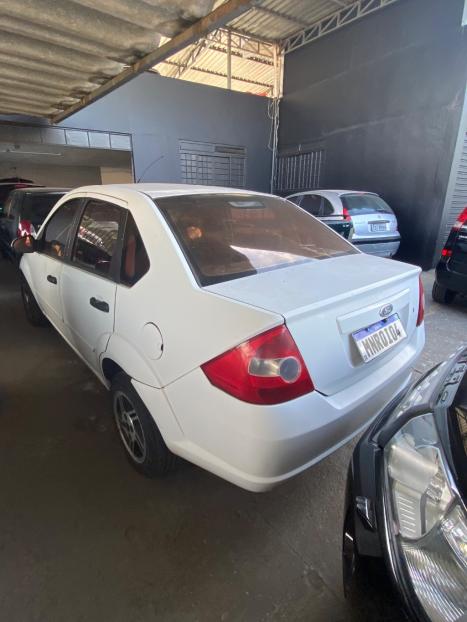 FORD Fiesta Sedan 1.6 4P FLEX, Foto 4