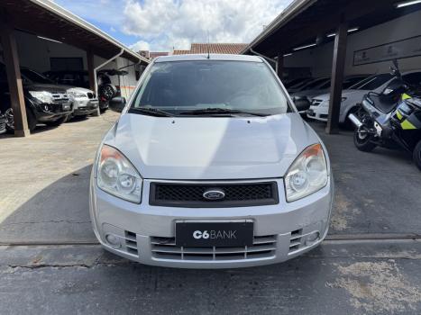 FORD Fiesta Sedan 1.6 4P FLEX, Foto 1