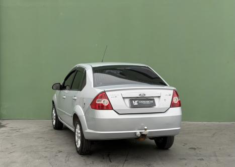 FORD Fiesta Sedan 1.6 4P ROCAM FLEX, Foto 2