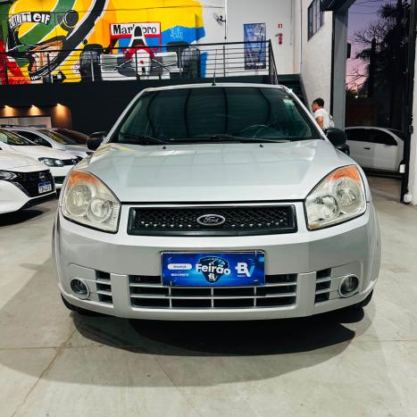 FORD Fiesta Sedan 1.6 4P FLEX, Foto 2