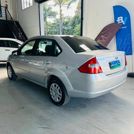 FORD Fiesta Sedan 1.6 4P FLEX, Foto 6