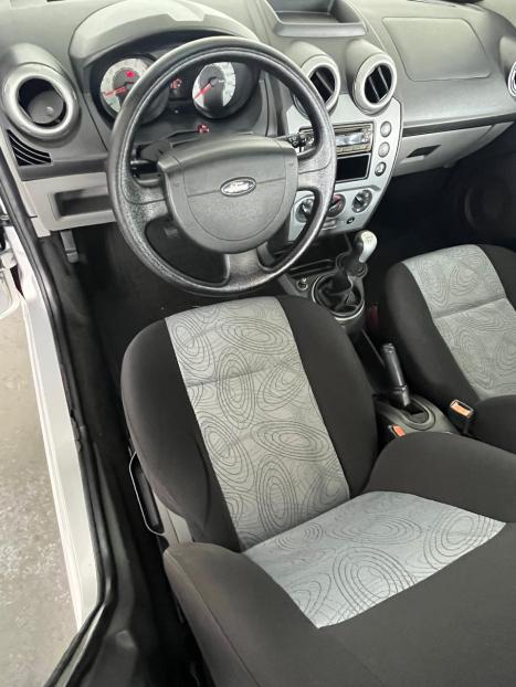 FORD Fiesta Sedan 1.6 4P SE FLEX, Foto 16