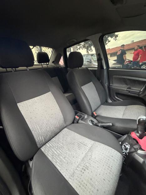 FORD Fiesta Sedan 1.6 4P FLEX, Foto 3