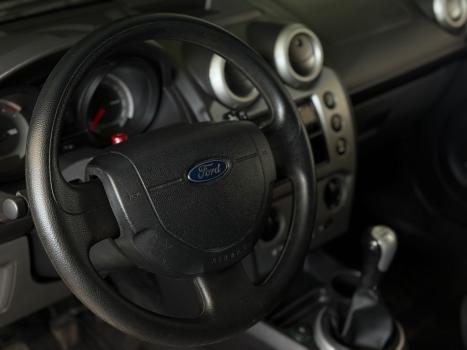 FORD Fiesta Sedan 1.6 4P CLASS FLEX, Foto 6