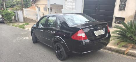 FORD Fiesta Sedan 1.6 4P ROCAM FLEX, Foto 4