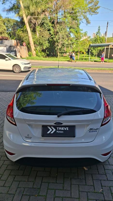 FORD Fiesta Sedan 1.5 16V 4P SE FLEX, Foto 14