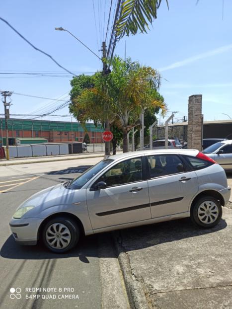 FORD Focus Hatch 1.6 4P, Foto 2