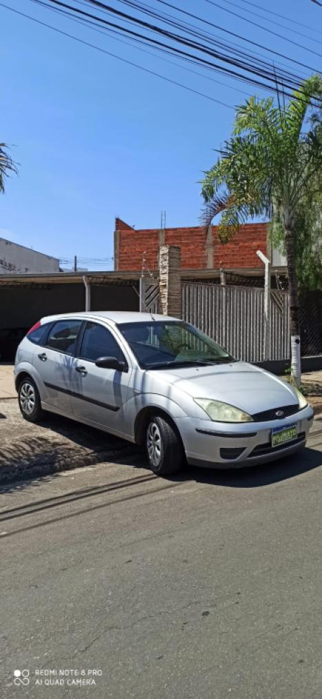 FORD Focus Hatch 1.6 4P, Foto 3