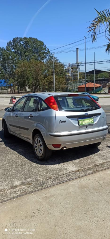 FORD Focus Hatch 1.6 4P, Foto 10