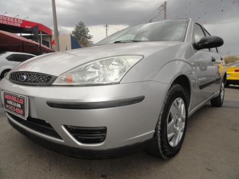 FORD Focus Hatch 1.6 4P FLEX GL, Foto 4