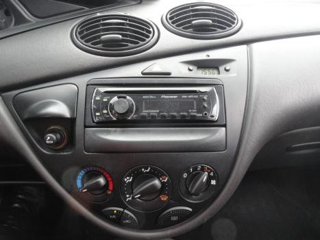 FORD Focus Hatch 1.6 4P FLEX GL, Foto 10