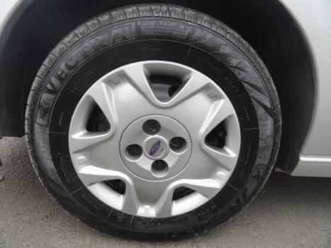 FORD Focus Hatch 1.6 4P FLEX GL, Foto 20