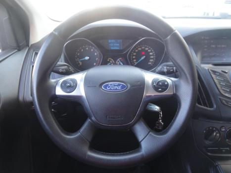 FORD Focus Hatch 1.6 16V 4P FLEX S POWERSHIFT AUTOM�TICO, Foto 8