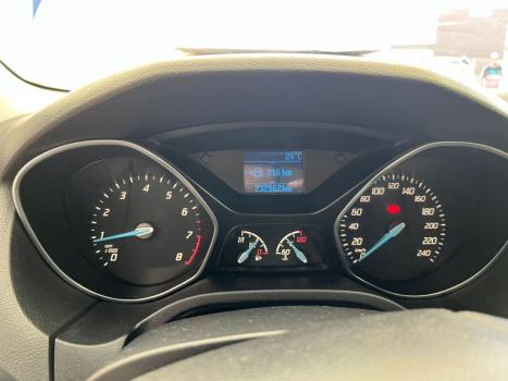 FORD Focus Hatch 1.6 16V 4P SE PLUS FLEX, Foto 14