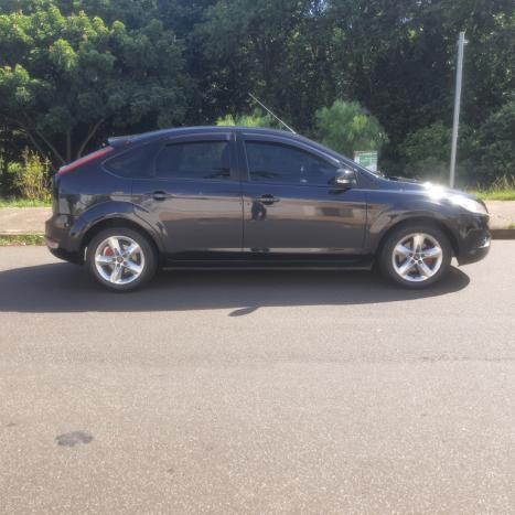 FORD Focus Hatch 1.6 16V 4P FLEX GL, Foto 2