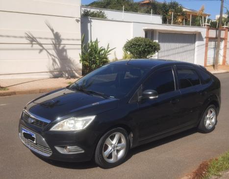 FORD Focus Hatch 1.6 16V 4P FLEX GL, Foto 8