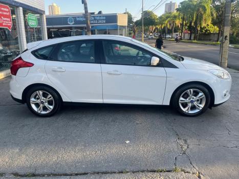 FORD Focus Hatch 1.6 16V 4P SE FLEX, Foto 8