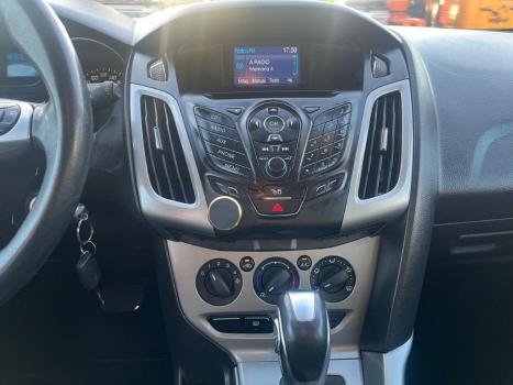 FORD Focus Hatch 1.6 16V 4P SE FLEX, Foto 11