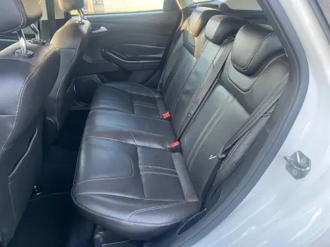 FORD Focus Hatch 1.6 16V 4P SE FLEX, Foto 15
