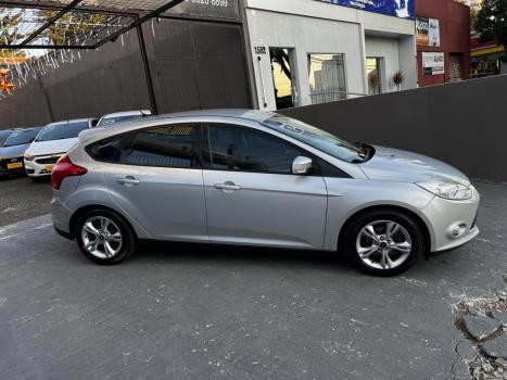 FORD Focus Hatch 1.6 16V 4P FLEX S, Foto 3
