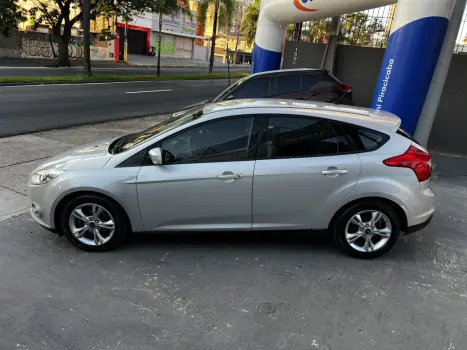 FORD Focus Hatch 1.6 16V 4P FLEX S, Foto 4